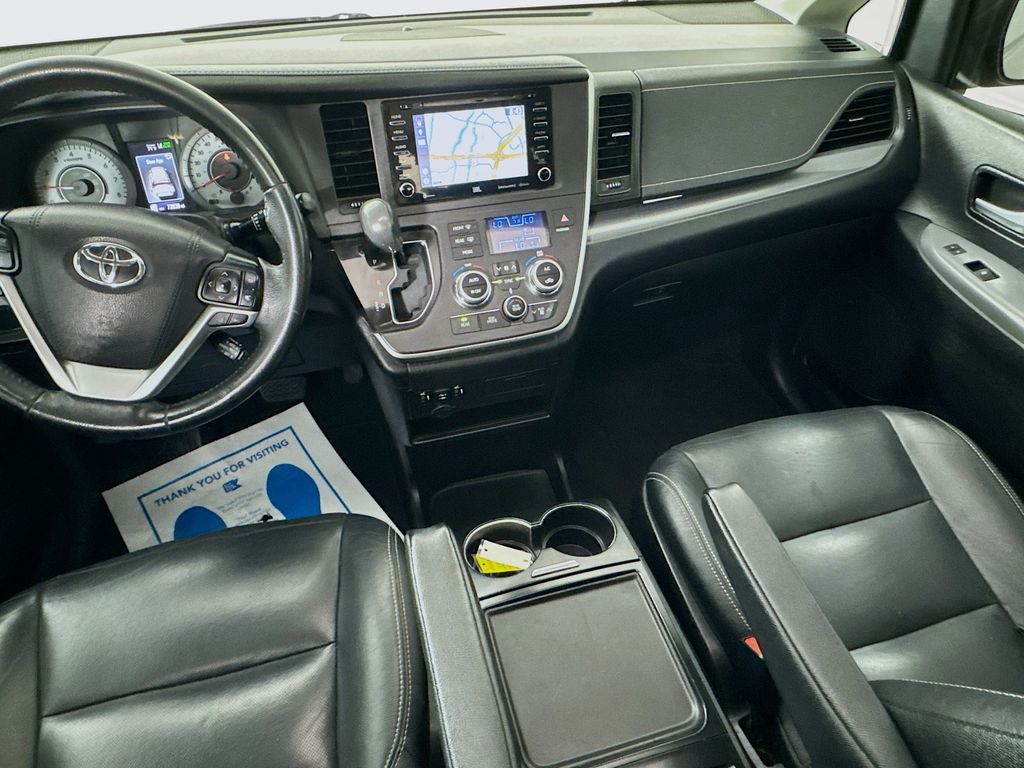 Used Car 2020 Toyota Sienna  For Sale Under $30,000 In Austin, Texas