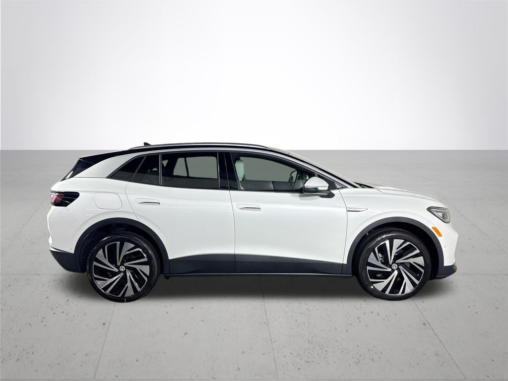 2025 Volkswagen ID.4 Pro Plus photo 4