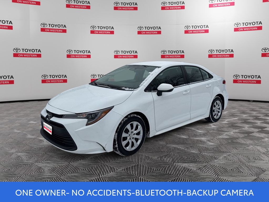 2024 Toyota Corolla LE FWD