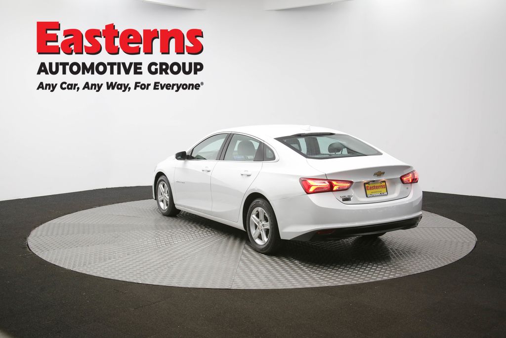Used 2022 White Chevrolet LT image 61
