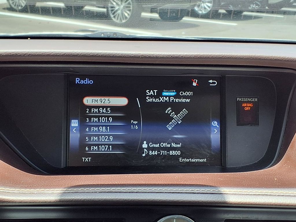 Used 2017 Lexus ES Sedan