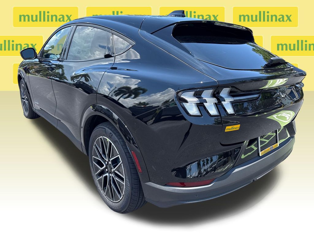 New 2026 Black Ford Premium image 4