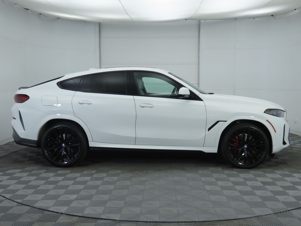 Thumbnail: 2026 BMW X6 - 4