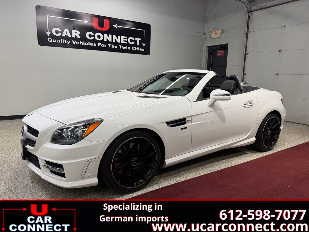 White 2014 Mercedes-Benz SLK 250 Convertible Rear-Wheel Drive 7-Speed Automatic