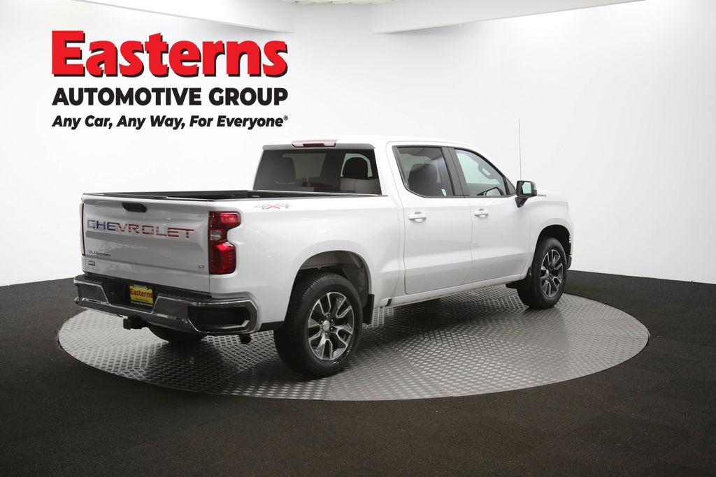 Used 2022 White Chevrolet LT image 41