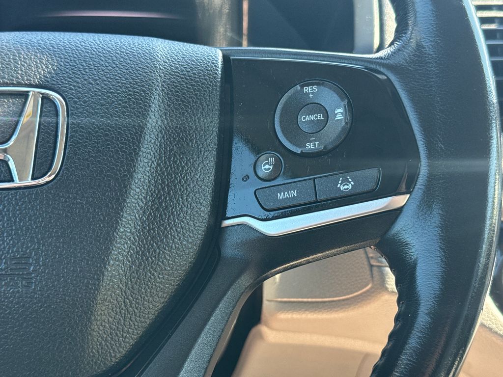 Used 2018 Gray Honda Elite image 23