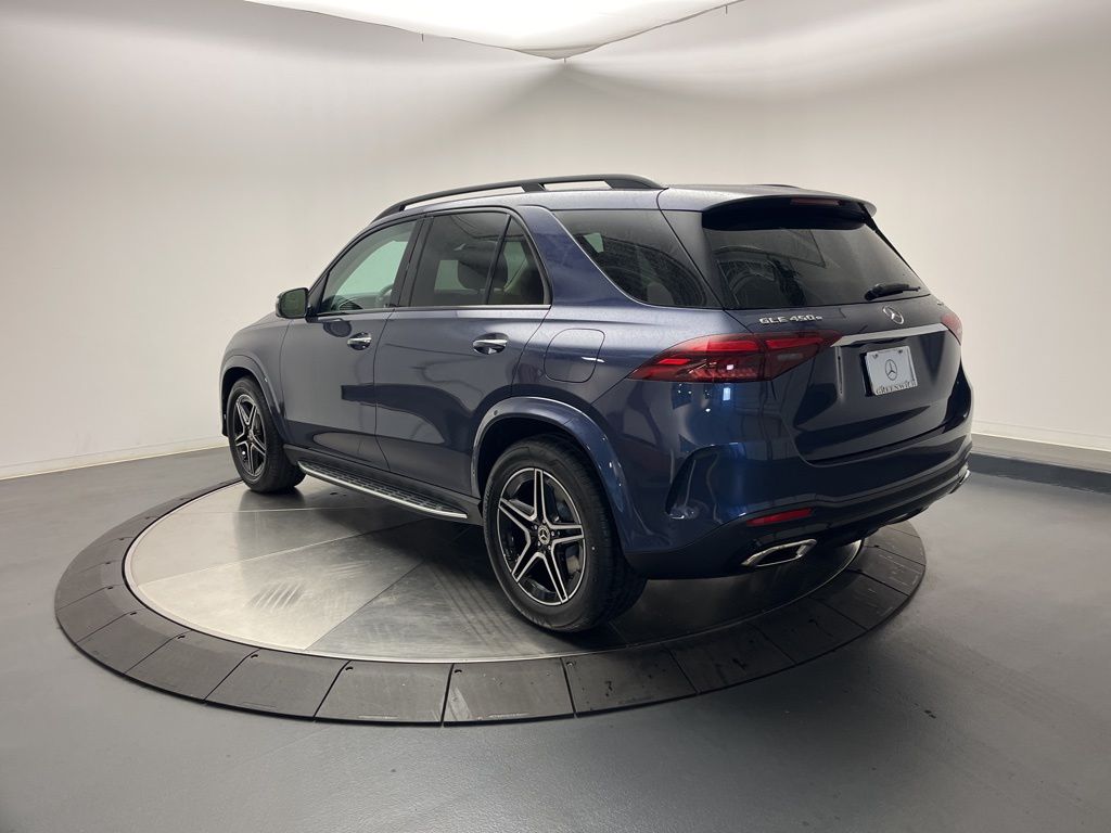 Thumbnail: 2026 Mercedes-Benz GLE - 5