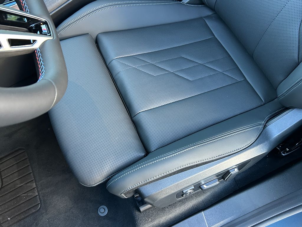 Thumbnail: 2026 BMW X3 - 15