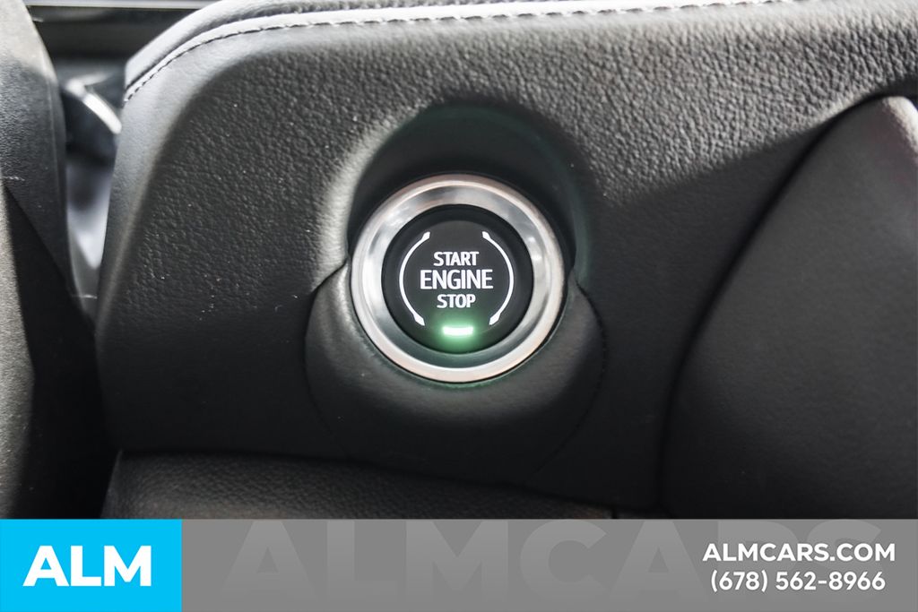 Used 2025 Black Chevrolet LT image 30
