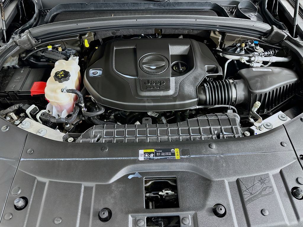 Thumbnail: 2024 Jeep Grand Cherokee - 31