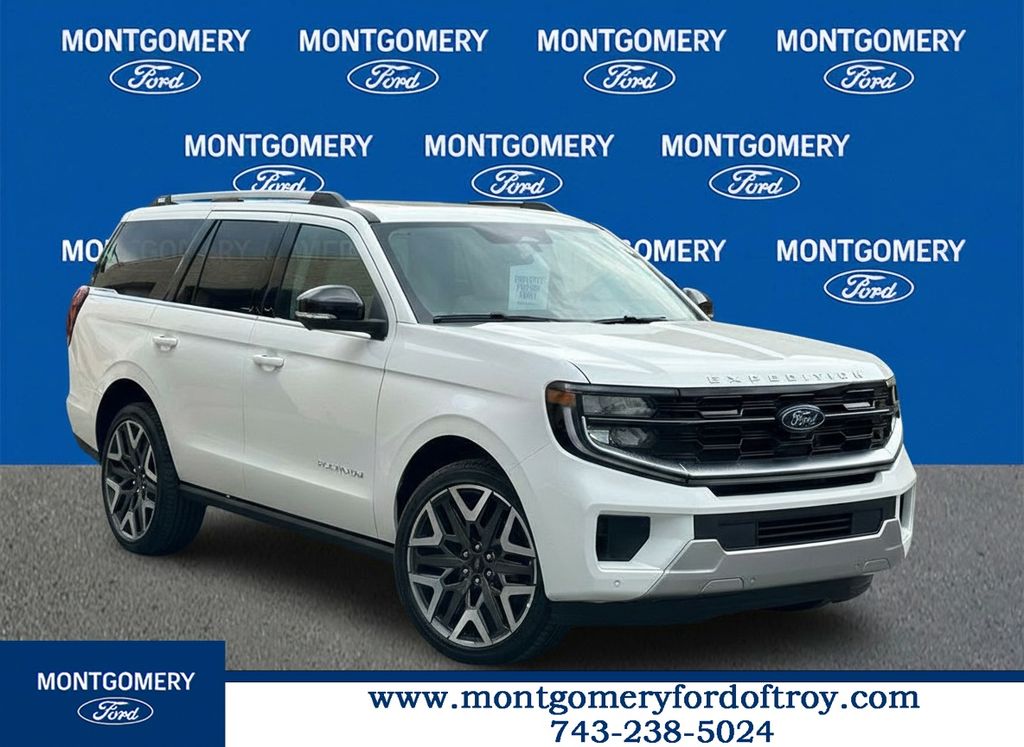 Star White Metallic Tri-Coat 2026 Ford Expedition SUV / Crossover Four-Wheel Drive Automatic