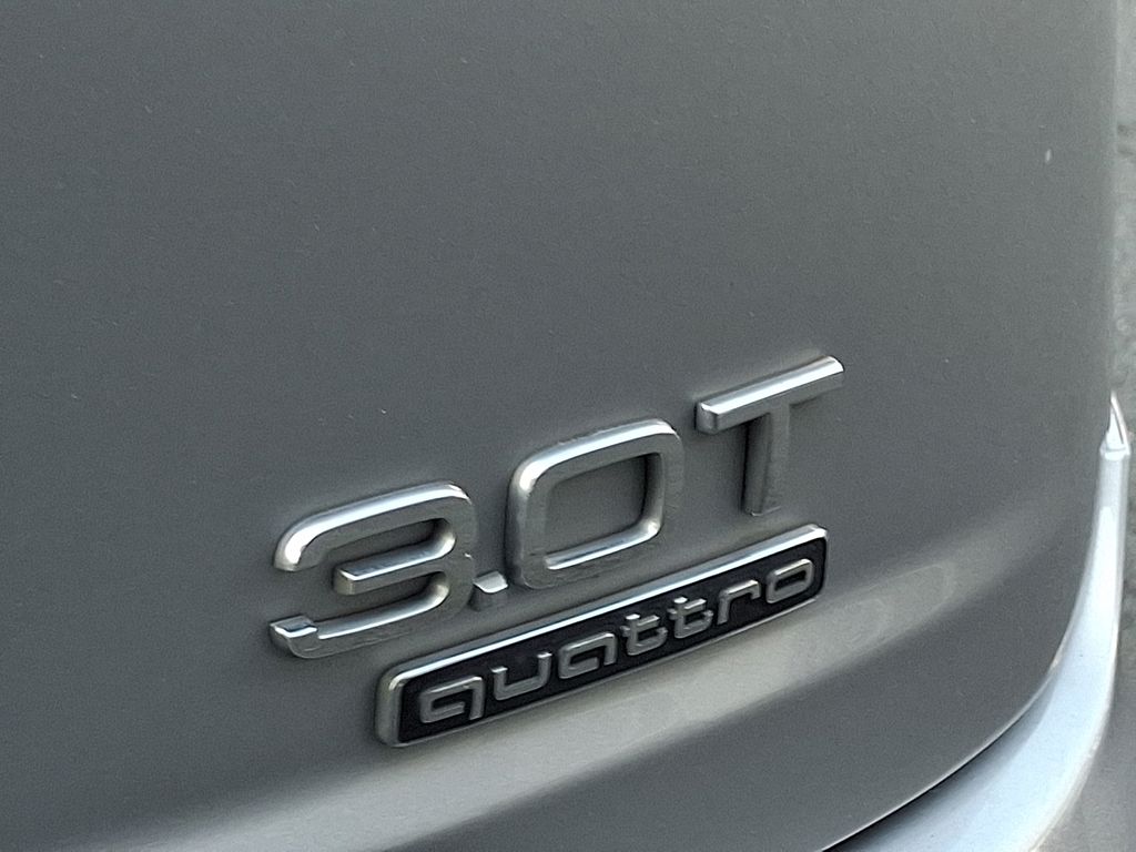 Thumbnail: 2018 Audi Q7 - 31