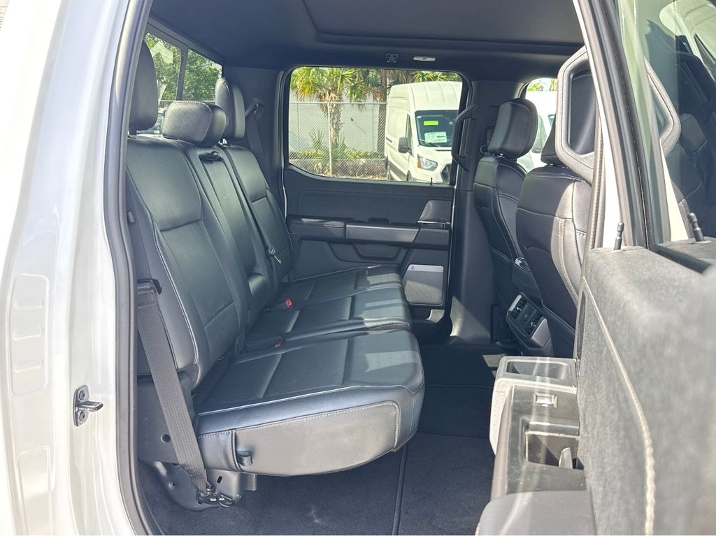 Certified Used 2025 White Ford Lariat image 30