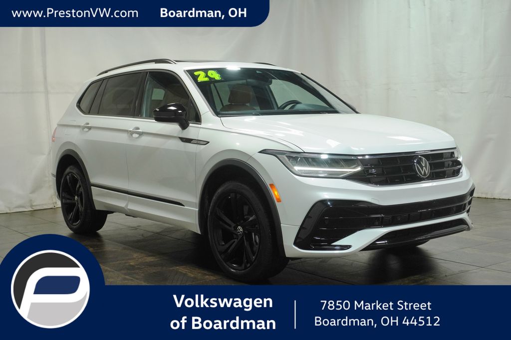 2024 Volkswagen Tiguan 2.0T SE R-Line Black