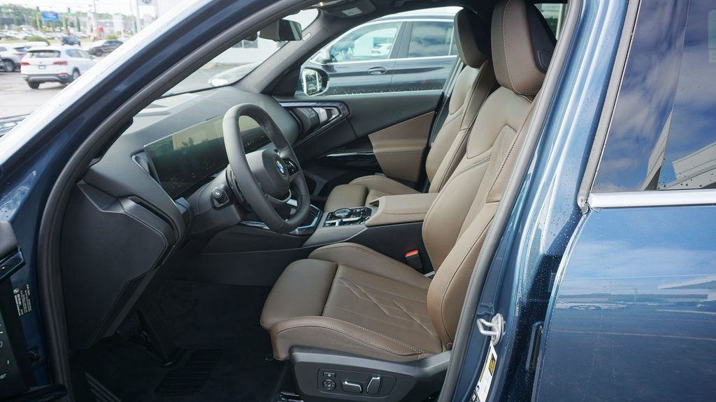 2026 BMW X3 30 - Photo 8