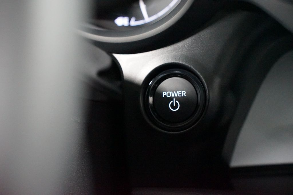 Thumbnail: 2026 Toyota Sienna - 23