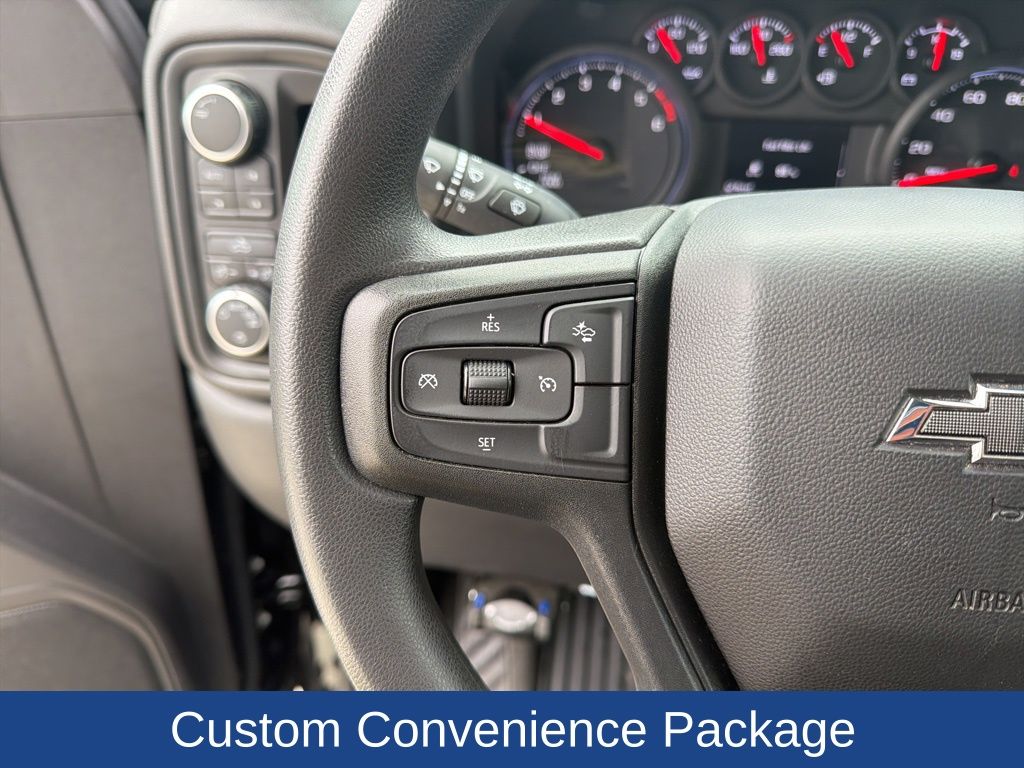 2024 Chevrolet Silverado 1500 Custom