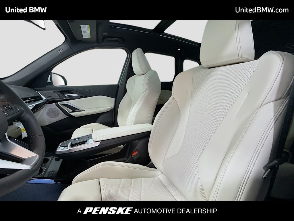 Thumbnail: 2026 BMW X1 - 5