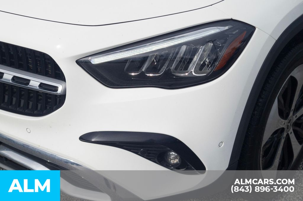 Used 2025 White Mercedes-Benz GLA 250 image 12