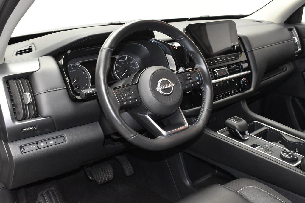 Thumbnail: 2025 Nissan Pathfinder - 15