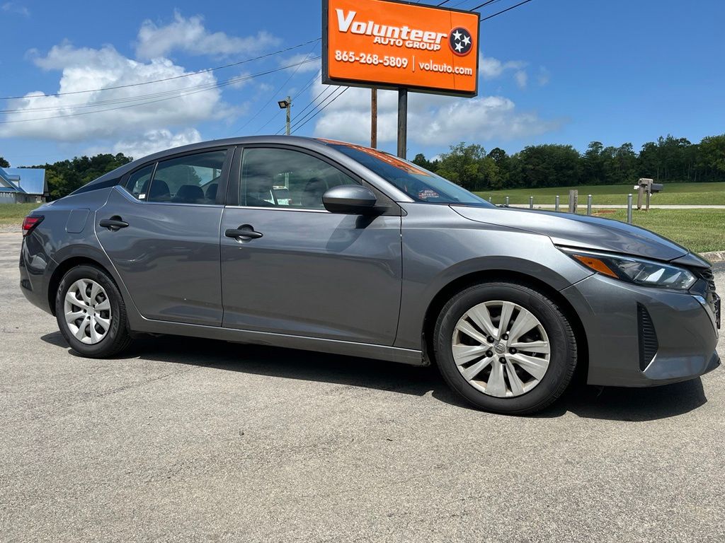 Gray (Gun Metallic) 2024 Nissan Sentra Sedan Front-Wheel Drive Continuously Variable Transmission