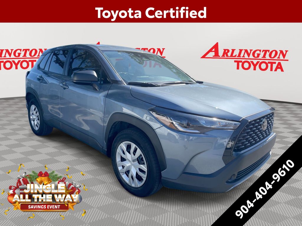 2024 Toyota Corolla Cross L's photo