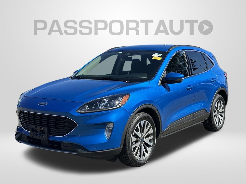 2020 Ford Escape Titanium AWD