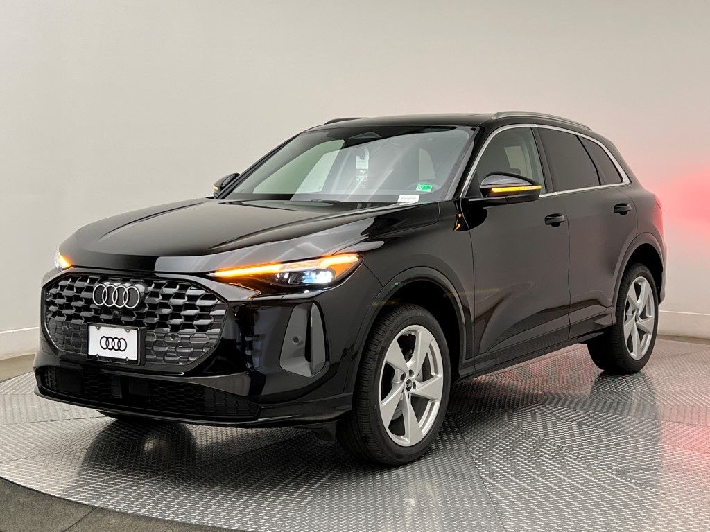 Thumbnail: 2025 Audi Q5 - 2