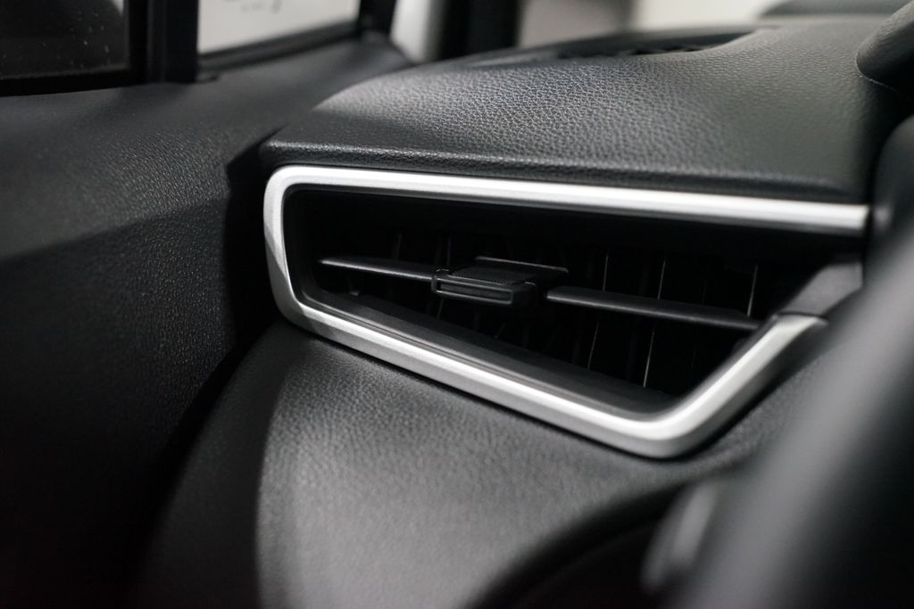 Thumbnail: 2026 Toyota Corolla Cross - 22