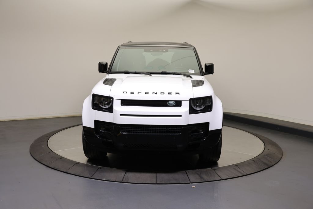 Thumbnail: 2023 Land Rover Defender - 8