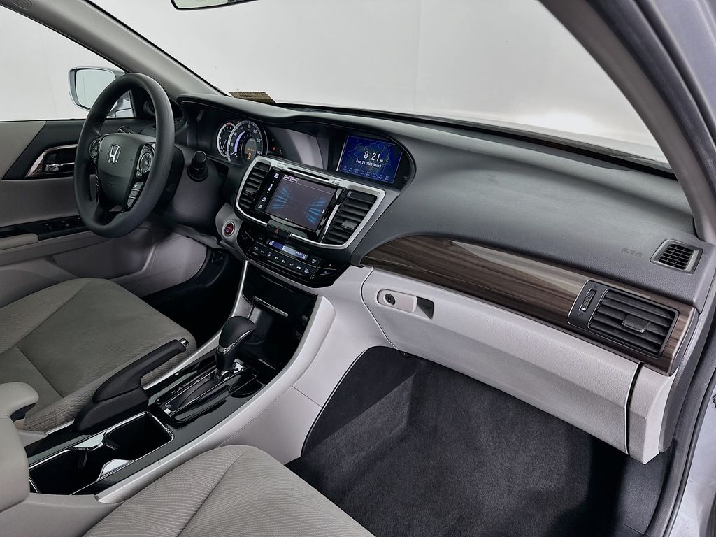 Thumbnail: 2016 Honda Accord - 29