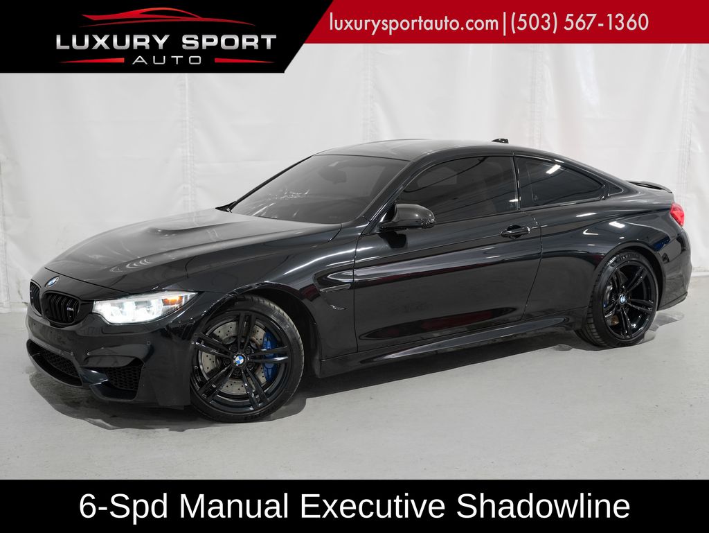 Black Sapphire Metallic 2018 BMW M4 Coupe Rear-Wheel Drive 6-Speed Manual