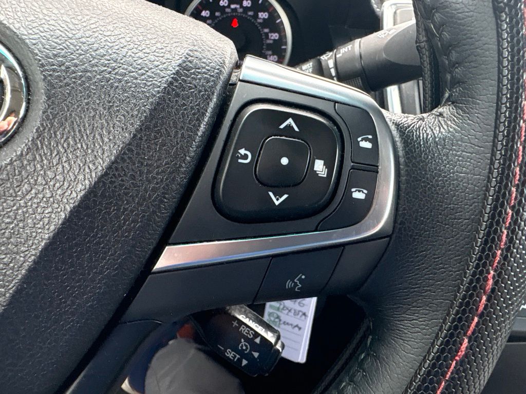 Used 2016 Black Toyota SE image 16