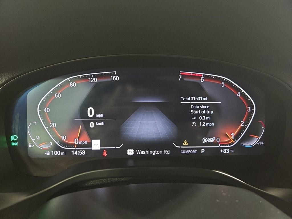 Used 2023 Gray BMW xDrive30i image 10