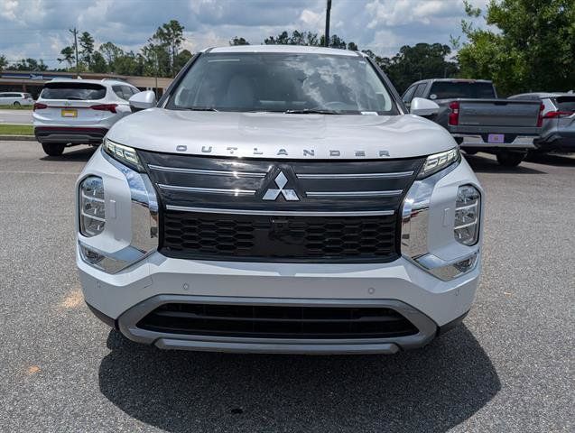 Used 2025 Mitsubishi Outlander SUV