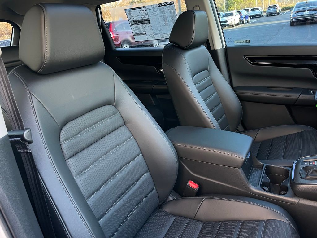2025 Honda CR-V EX-L 31