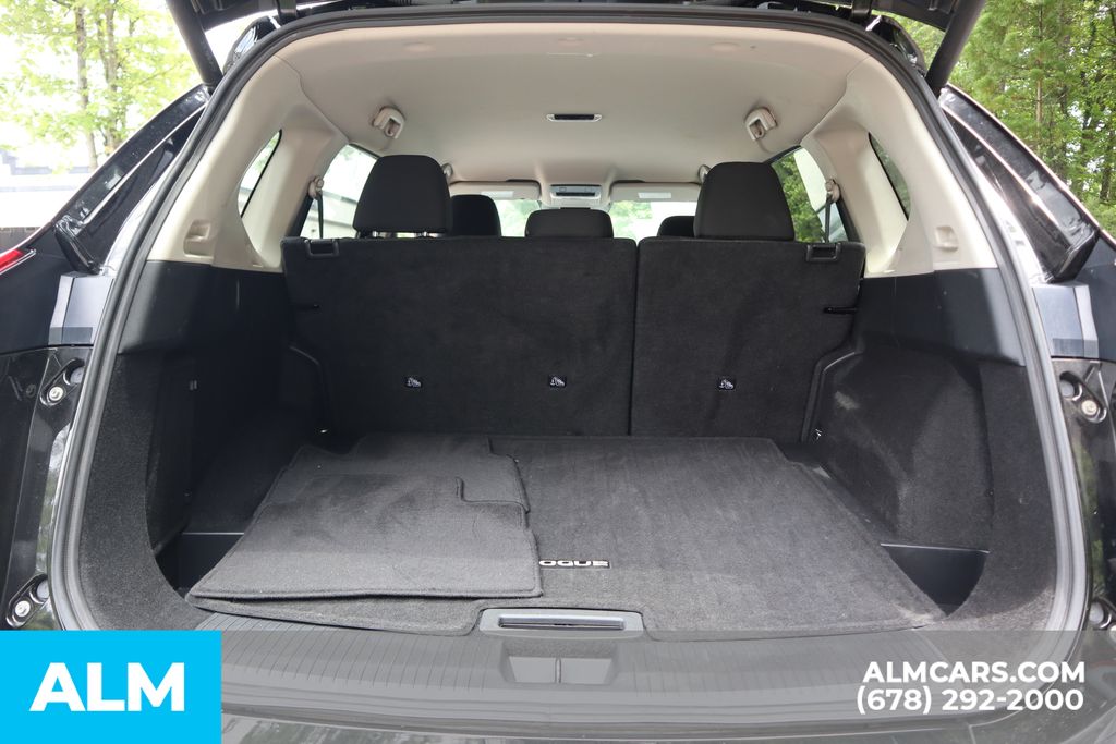 Used 2025 Black Nissan SV image 21