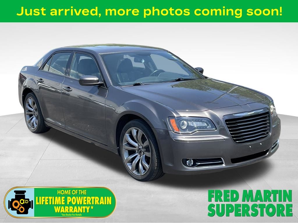 Gray (Granite Crystal Metallic Clearcoat) 2014 Chrysler 300 S RWD Sedan Rear-Wheel Drive 8-Speed Automatic
