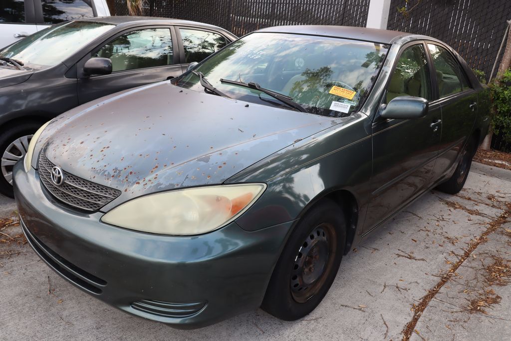 2002 Toyota Camry LE 2