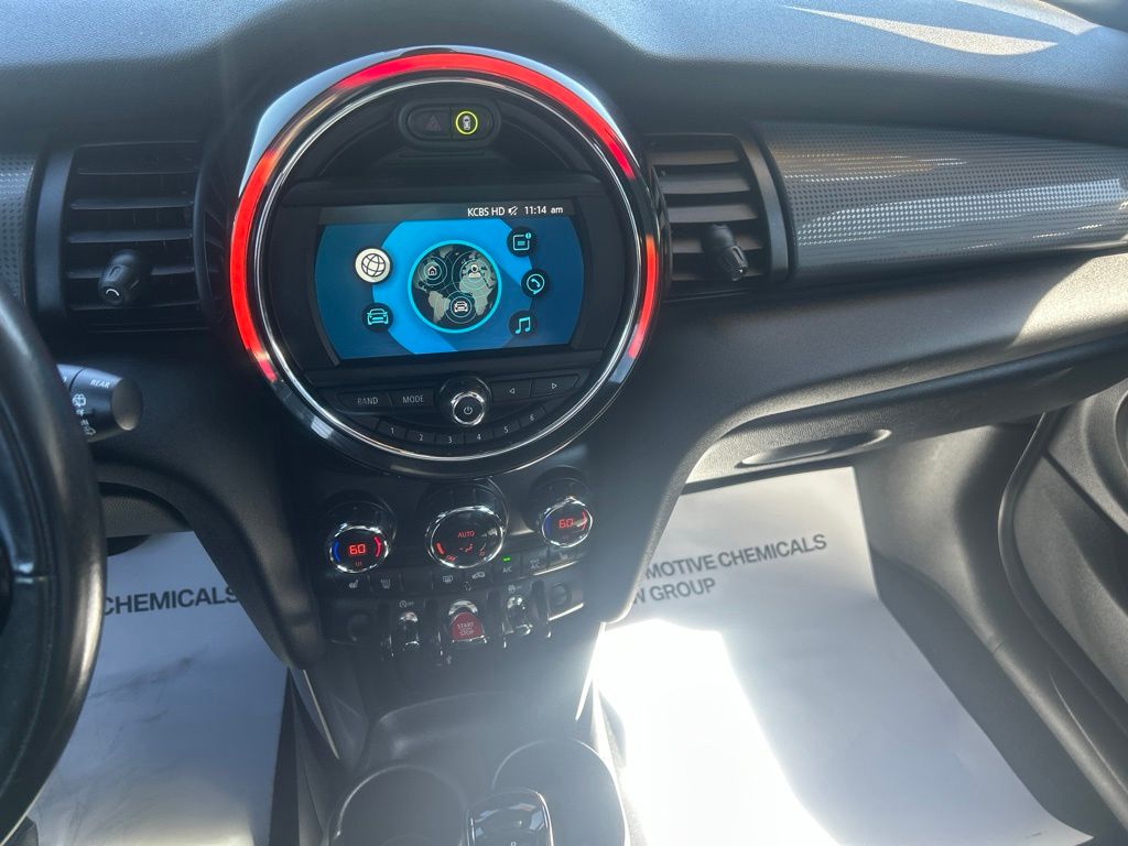 Thumbnail: 2021 MINI Cooper - 13