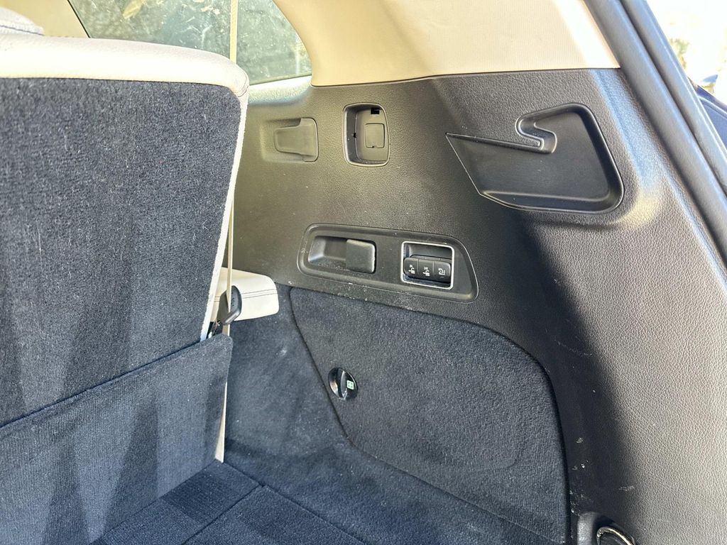 Thumbnail: 2022 Mercedes-Benz GLS - 31