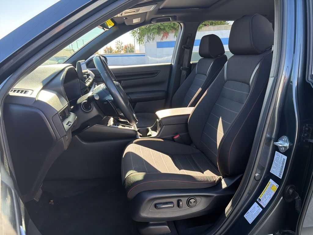 Thumbnail: 2023 Honda CR-V - 18
