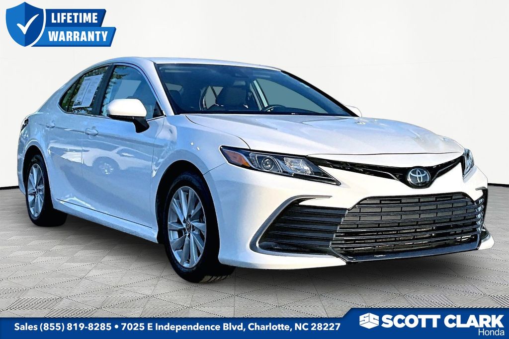 2023 Toyota Camry LE