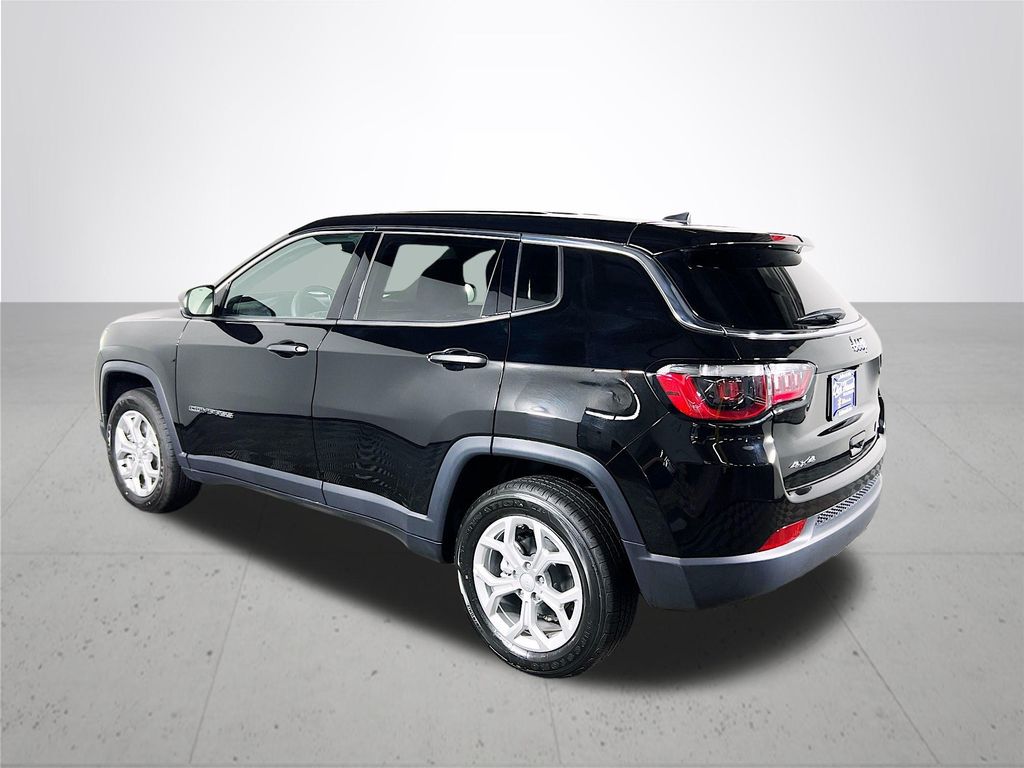 2024 Jeep Compass Sport