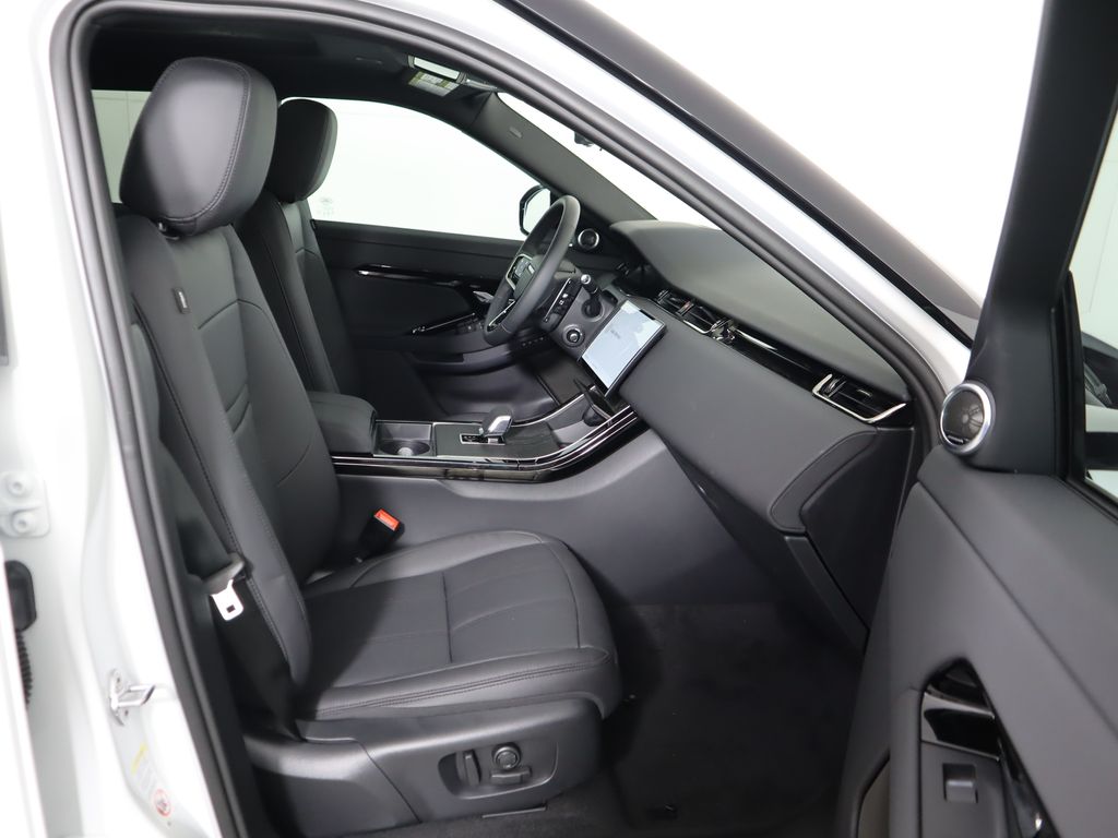 Thumbnail: 2026 Land Rover Range Rover Evoque - 20