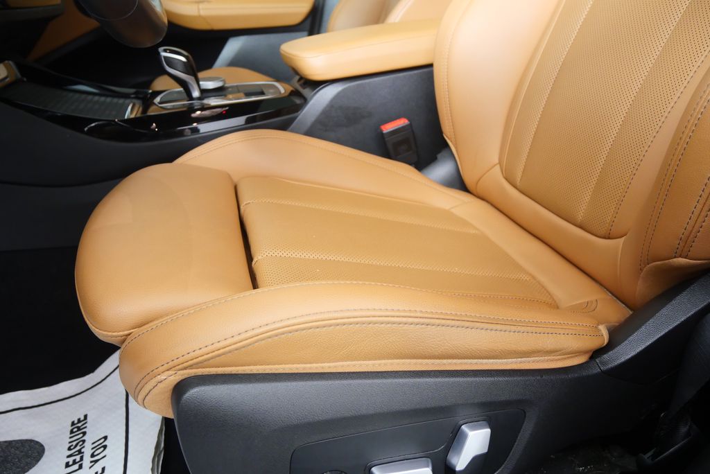 Thumbnail: 2023 BMW X3 - 8