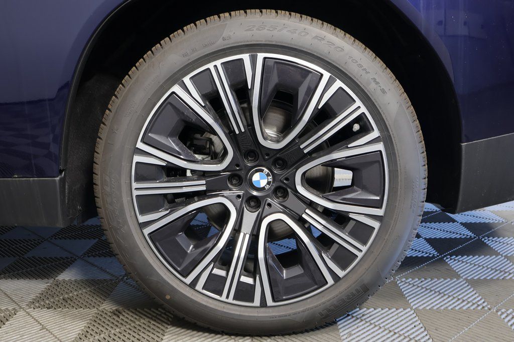 Thumbnail: 2026 BMW X3 - 10