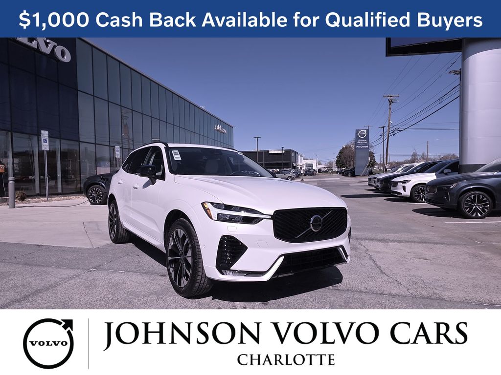 Crystal White 2026 Volvo XC60 B5 Ultra AWD SUV / Crossover All-Wheel Drive Automatic