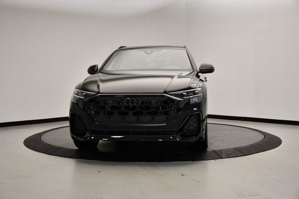 Thumbnail: 2026 Audi SQ8 - 8