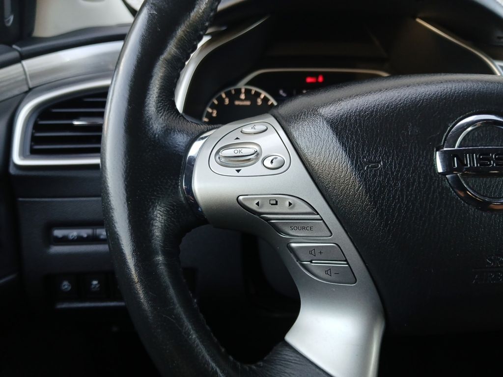 Used Car 2018 Nissan Murano  Sl For Sale Under $12,000 In Austin, Texas